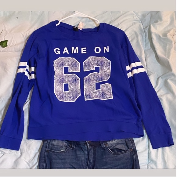 н&м "gαмє σи" ѕωєαтѕнιят 💙 - Picture 2 of 4